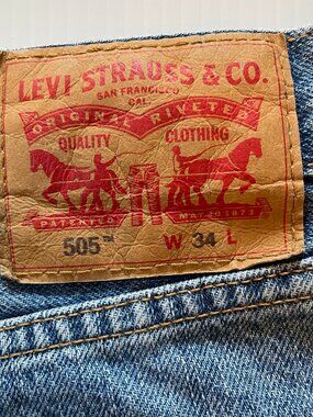 Levi's 505 Regular Jean Shorts | Size W34 | Medium Wash Blue Denim